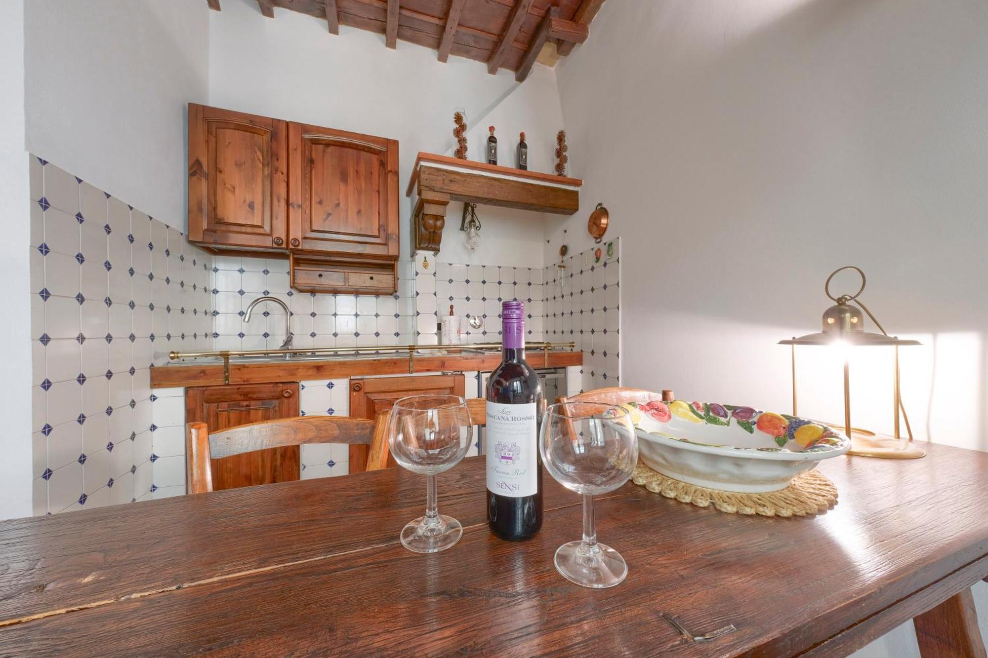 Rustic Medieval House-dimora Medievale Fiorentina Apartamento Florença